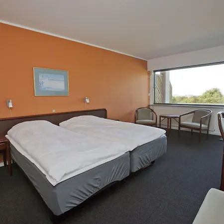 Kobaek Hotel 3*